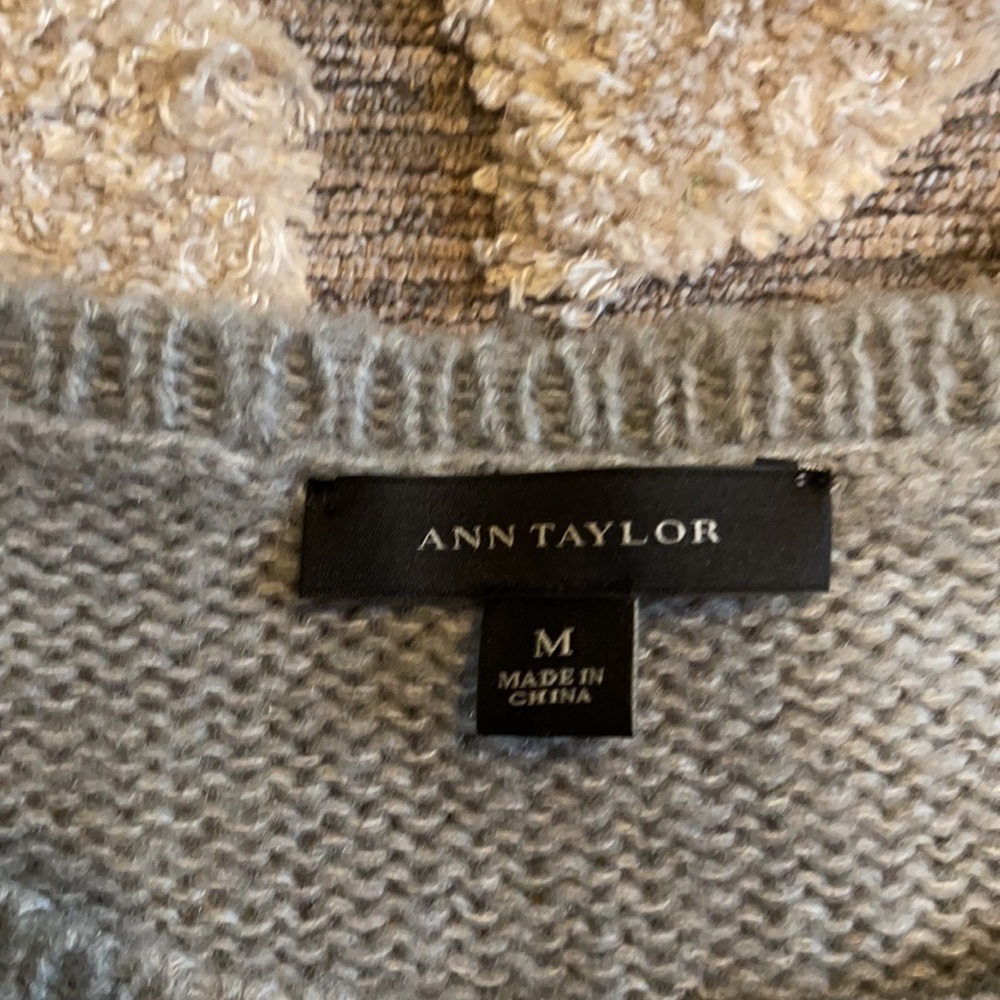 Ann Taylor embellished sweater - Picture 3 of 7